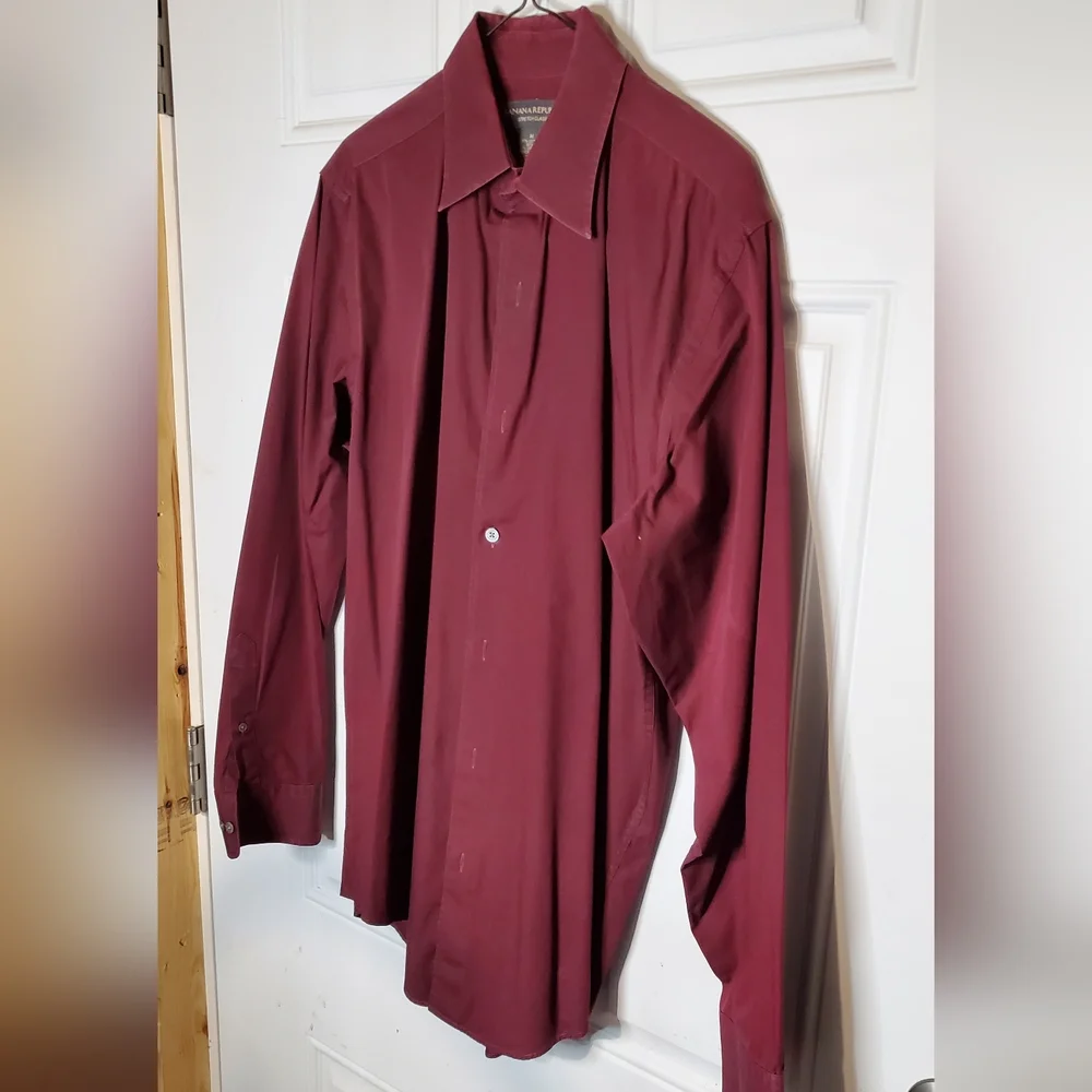 Banana Republic Dress Shirt Size M